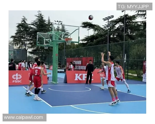 篮球精神激发团队力量共筑荣耀赛场展现拼搏与梦想 篮球精神激发团队力量共筑荣耀赛场展现拼搏与梦想