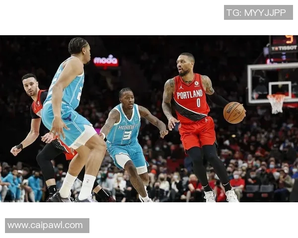 达米安·利拉德带领开拓者奋勇前行 解析他如何成为NBA新一代超级球星